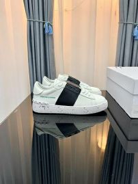 Picture of Valentino Shoes Men _SKUfw119988350fw